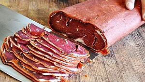 PROF. DR. KARATAY AÇIKLADI:  ‘En sağlıklı yiyecek pastırma’