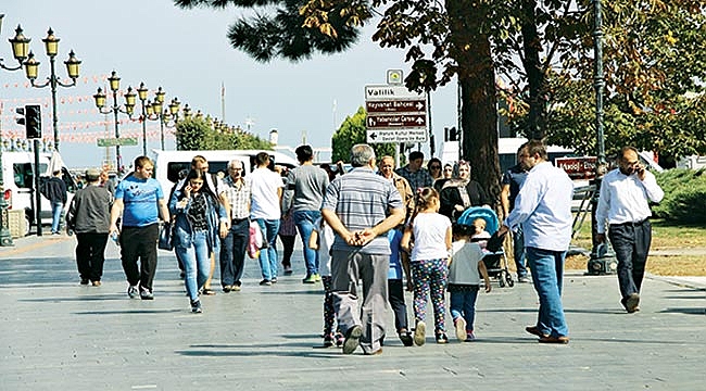 Samsun'da bu gün yazdan kalma bir gün yaşanıyor. 
