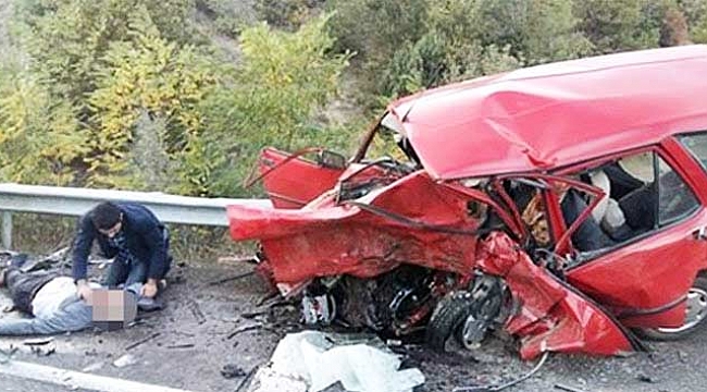 Sinop'ta trafik kazası: 2 ölü, 1 yaralı