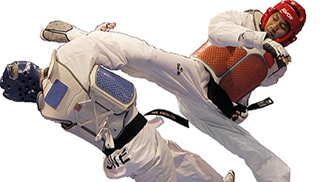 Tekvandoculardan çifte mücadele