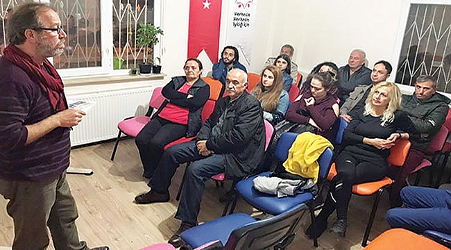 Yaşar Gündem ile tiyatroya dair her şey