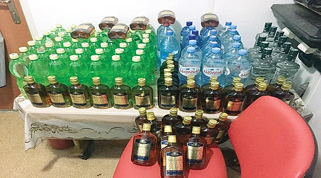 Yolcu otobüsünde kaçak içki ele geçti: 1 gözaltı