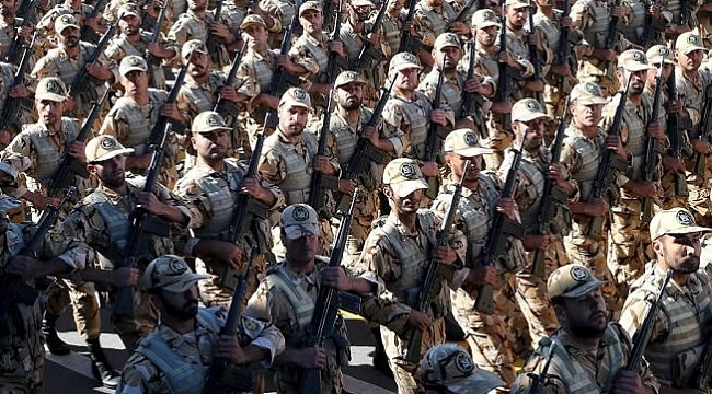 8 İran askeri öldü