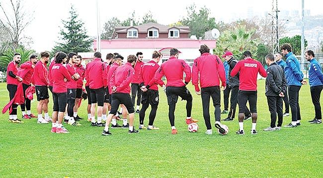 ‘Adanaspor maçı geride kadı’