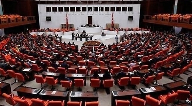 Artık her partinin bir rengi var