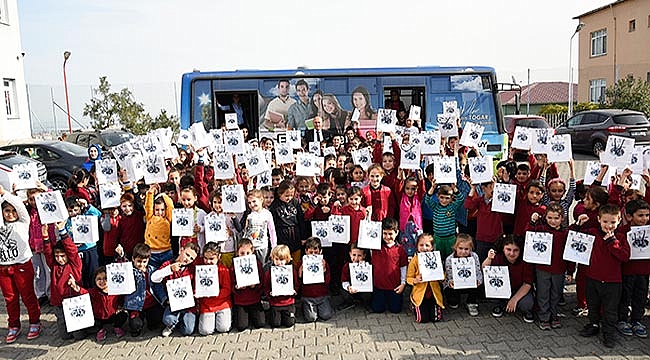 BİNLERCE KİTAP ÖĞRENCİLERLE BULUŞUYOR