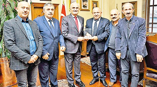 ‘Büyükşehir ile  hizmet geldi’