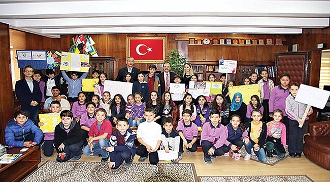 ‘Çocuklarımız gözbebeklerimizdir’