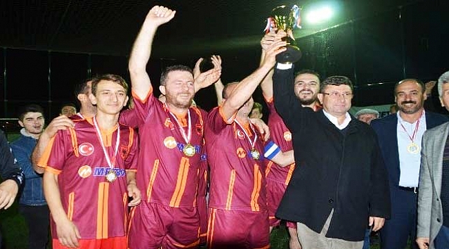 Kardeşlik kupasında Balıklar şampiyon oldu