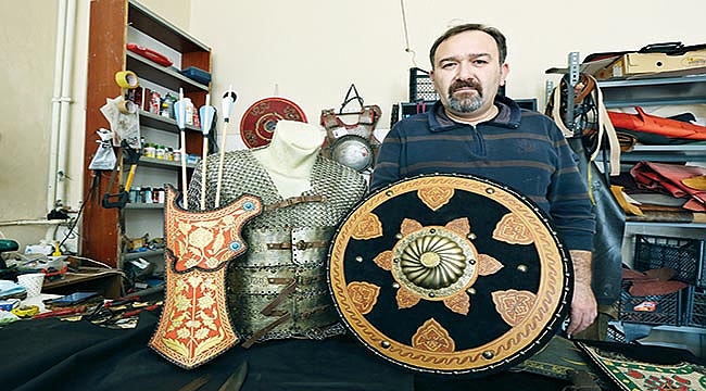 Okçuluk kıyafetlerini  yurt dışına da satıyor