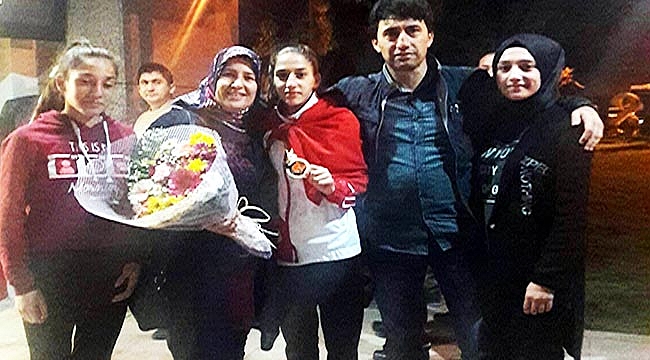 Samsunlu tekvandocu Balkan Şampiyonu oldu