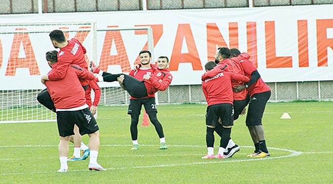 Samsunspor’da neşeli idman