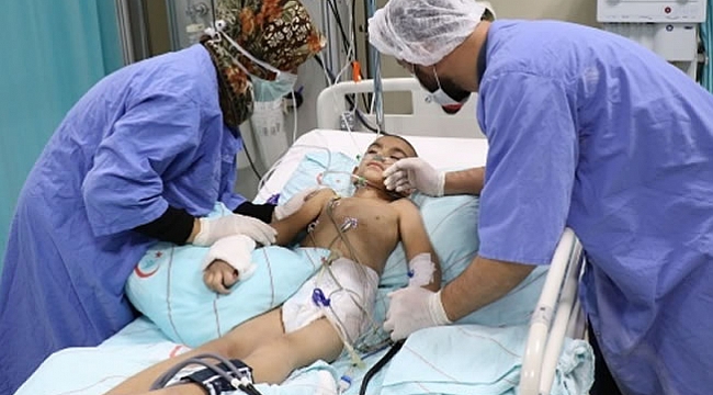 51 gündür 'anne-baba' demesini bekliyorlar