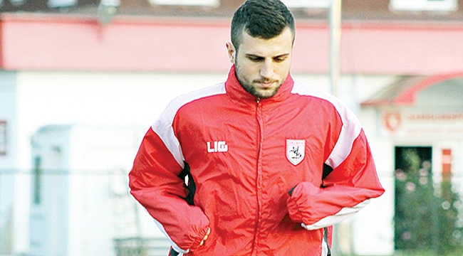 Ercan apar topar tesisten ayrıldı