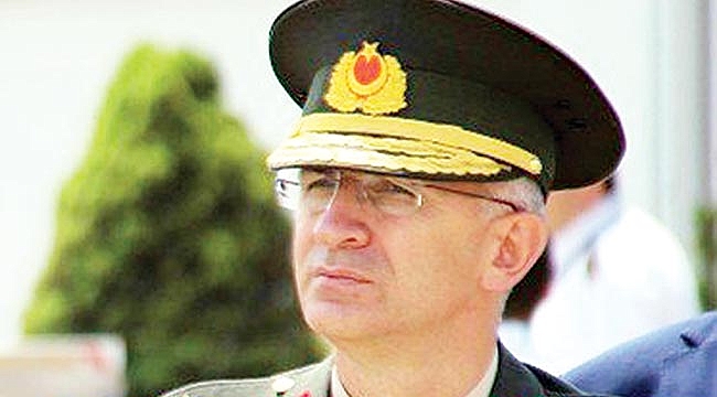 Haki yeşil üniformadan badem kurusu tuluma