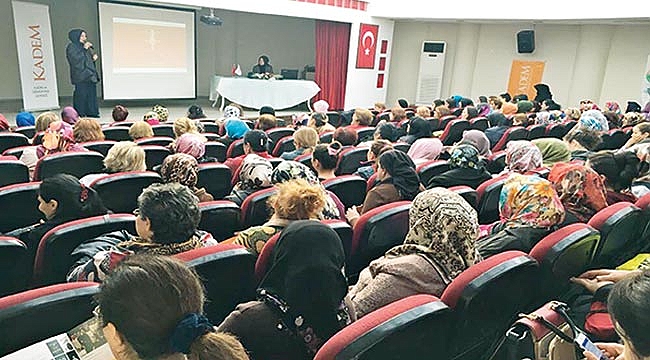 Kadınlar yasal haklarını öğreniyor