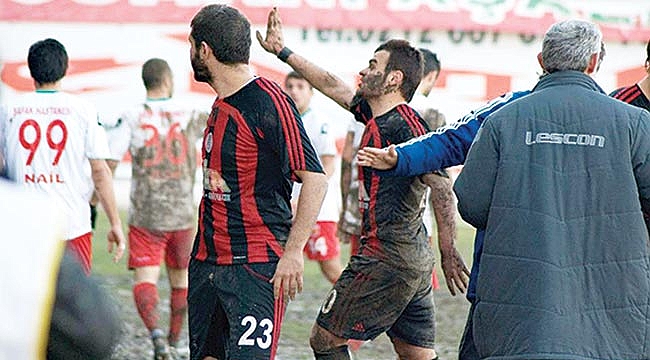 LADİK’TE YAPRAK DÖKÜMÜ