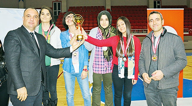 Satrancın şampiyonları belli oldu