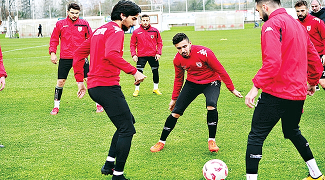 Taktik çalıştılar