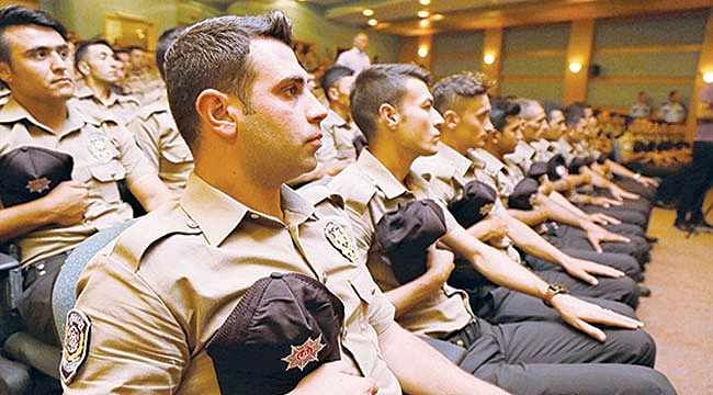 ÜNİVERSİTELİLER MAHALLE BEKÇİLİĞİNE BÜYÜK İLGİ GÖSTERDİ