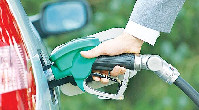 Benzine zam geliyor