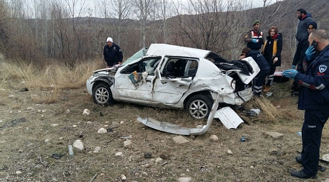 Cenaze yolunda kaza: 2 ölü, 3 yaralı
