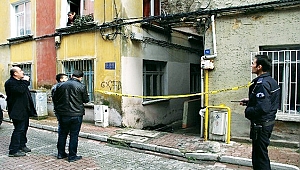 Evinin önünde ölü bulundu