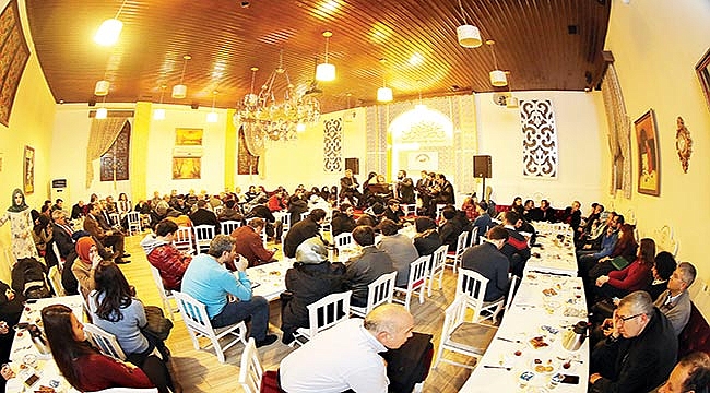 Gençlere Mehmet Akif Ersoy  ve Neyzen Tevfik anlatıldı