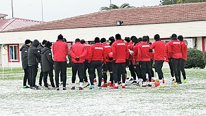 Kar altında çalıştılar