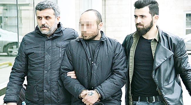 PAKETLERKEN YAKALANDILAR: 4 GÖZALTI