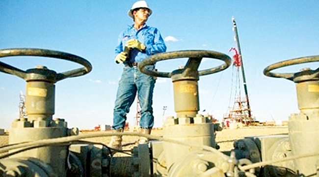 Türk Akımı'nda yarı yol geçildi