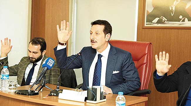 ‘Yeni yılda da hizmete ara vermek yok’