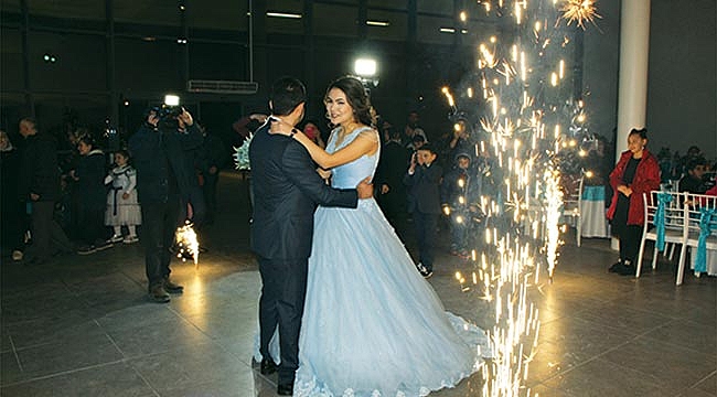 Amasya’da otogarın içindeki düğün salonu görenleri şaşırtıyor.