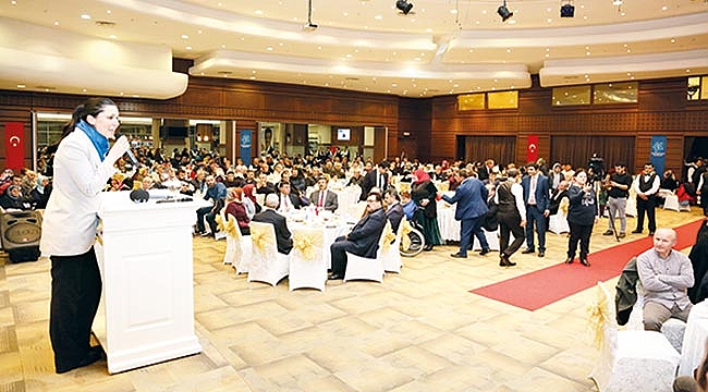 ÇİĞDEM KARAASLAN:  ‘Anadolu anaları  yiğit evlat doğurur’