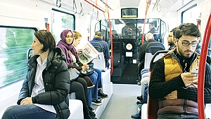 Günde 100 bin kişiyi taşıyor