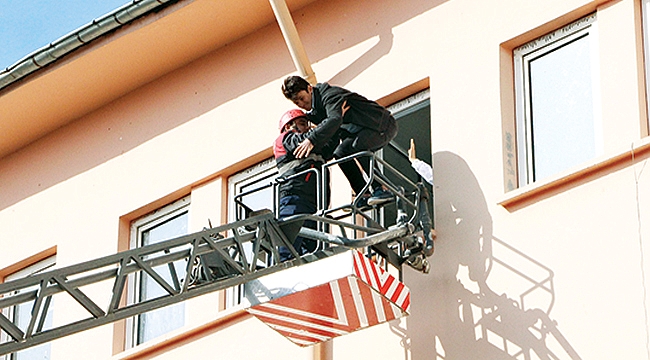 Havza'da lisede yangın tatbikatı