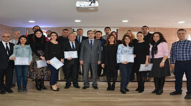 Proje bazlı düşünme sertifika töreni