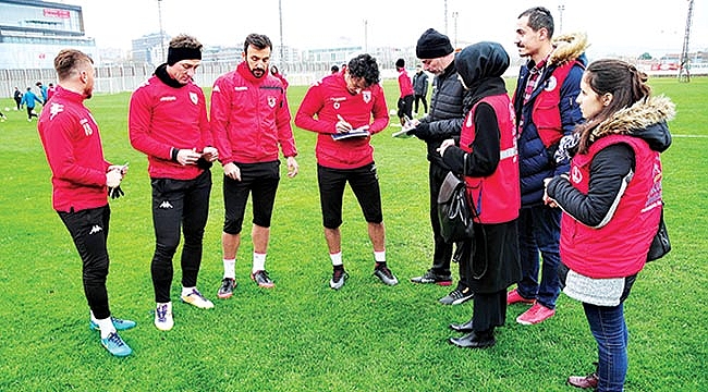 SAMSUNSPOR'DAN MEHMETÇİĞE DESTEK
