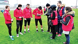 SAMSUNSPOR'DAN MEHMETÇİĞE DESTEK