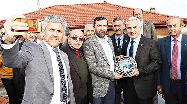 Verdiğimiz sözleri tuttuk