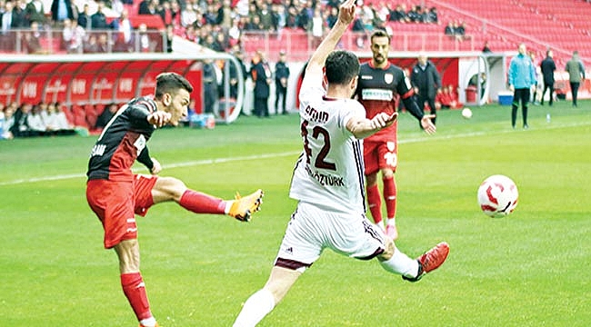 Enes çıkışını sürdürüyor