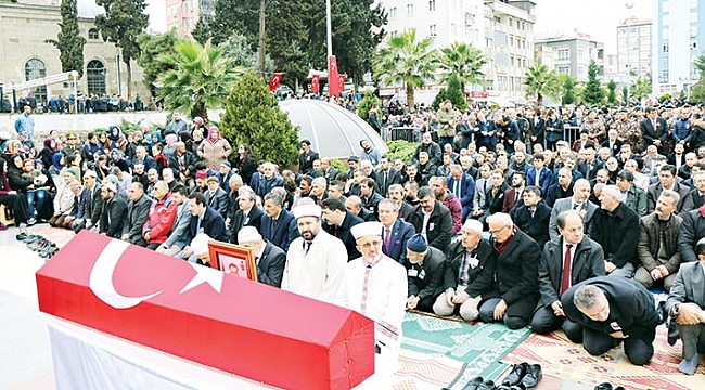 F-16 KÖYÜN ÜZERİNE DÜŞMESİN DİYE KENDİNİ FEDA ETTİ