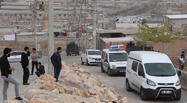 Okul yoluna bombalı tuzak