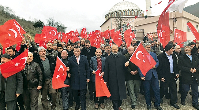 Şehitler Akalan’da anıldı