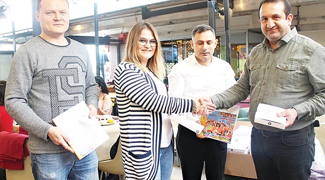 Tez Koop-İş, kadın çalışanları ağırladı