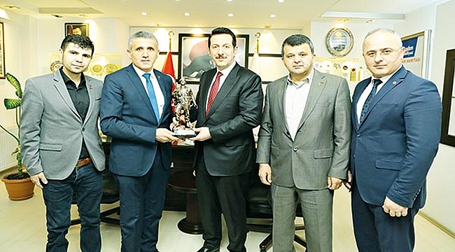 Tok’a anlamlı ziyaret ve hediye