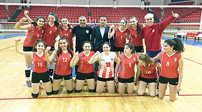 VOLEYBOL ANAKENT’TEN SORULUR