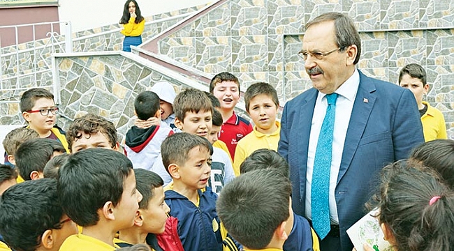 ‘23 Nisan yeniden şahlanışımızdır’