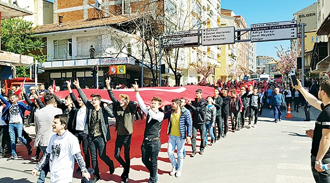 Bafra şehidi için yürüdü