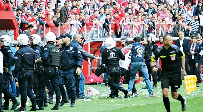 Samsunspor-Denizlispor maçı sonrası gerginlik